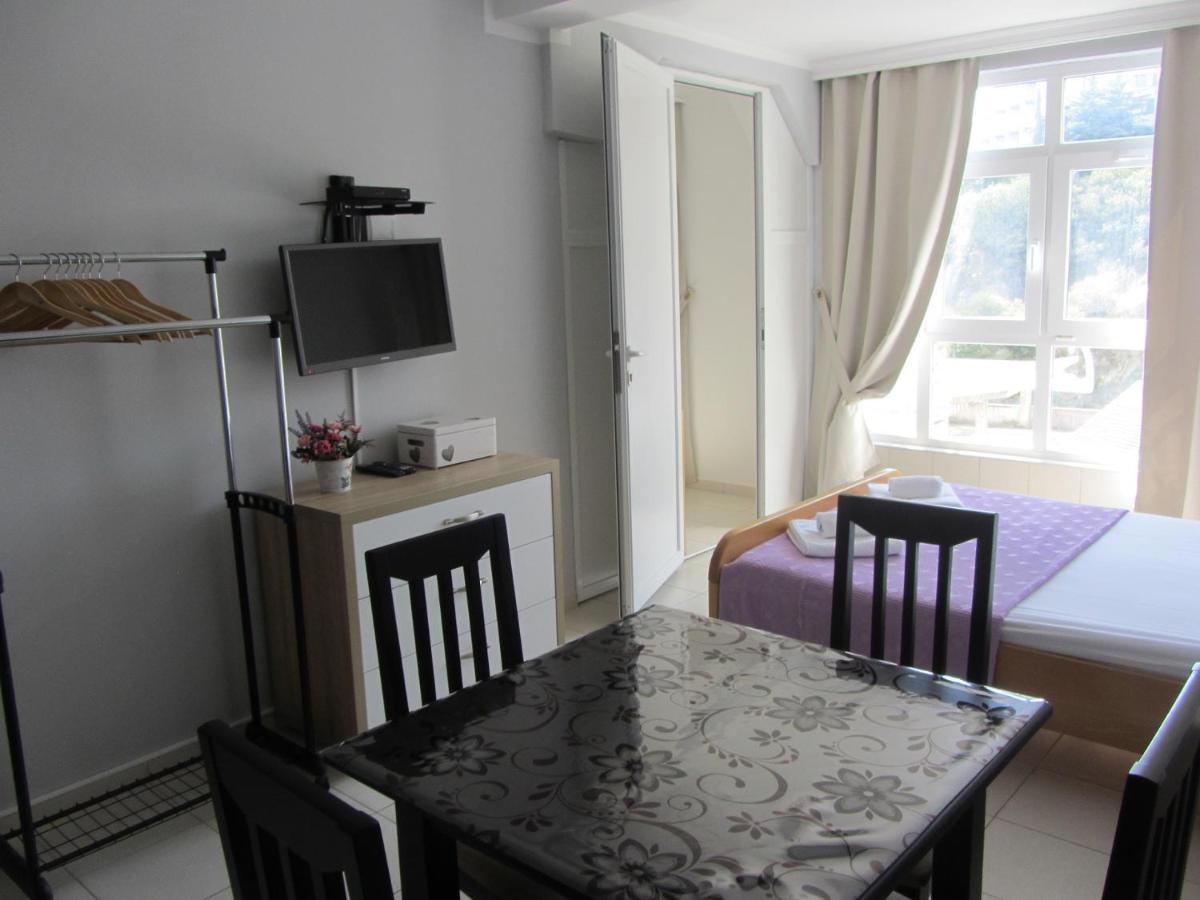 Cernogoriya Voyage Apartment Рафаиловичи Екстериор снимка