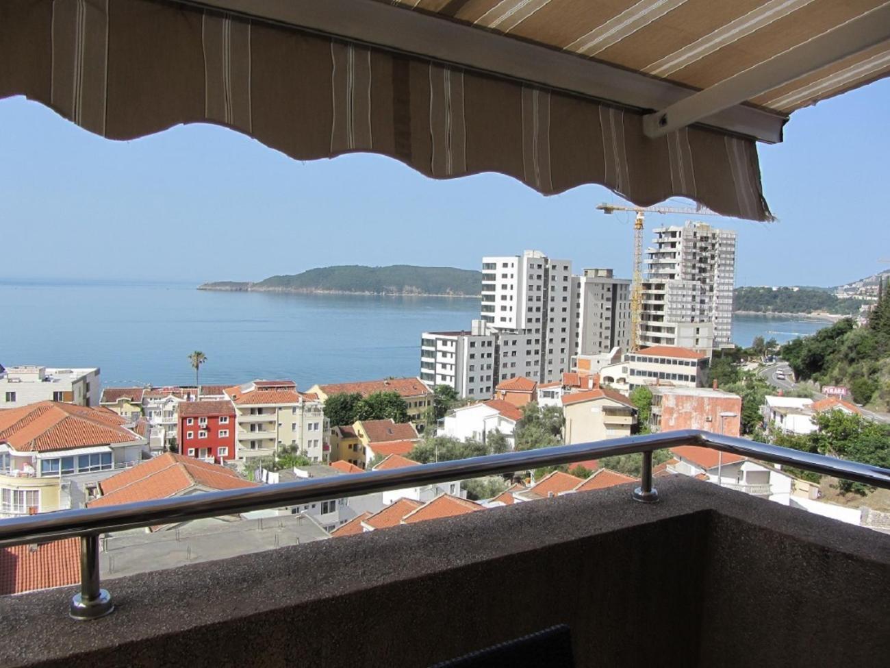 Cernogoriya Voyage Apartment Рафаиловичи Екстериор снимка