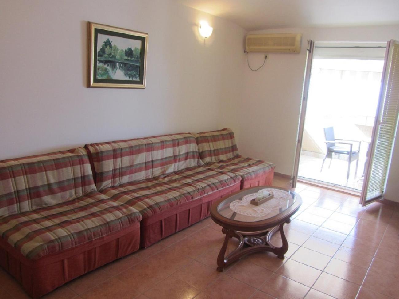 Cernogoriya Voyage Apartment Рафаиловичи Екстериор снимка