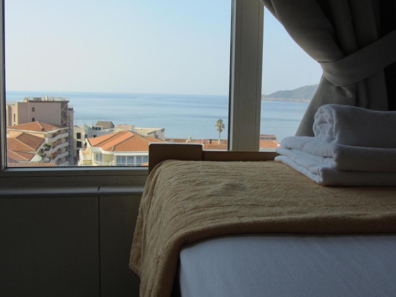 Cernogoriya Voyage Apartment Рафаиловичи Екстериор снимка