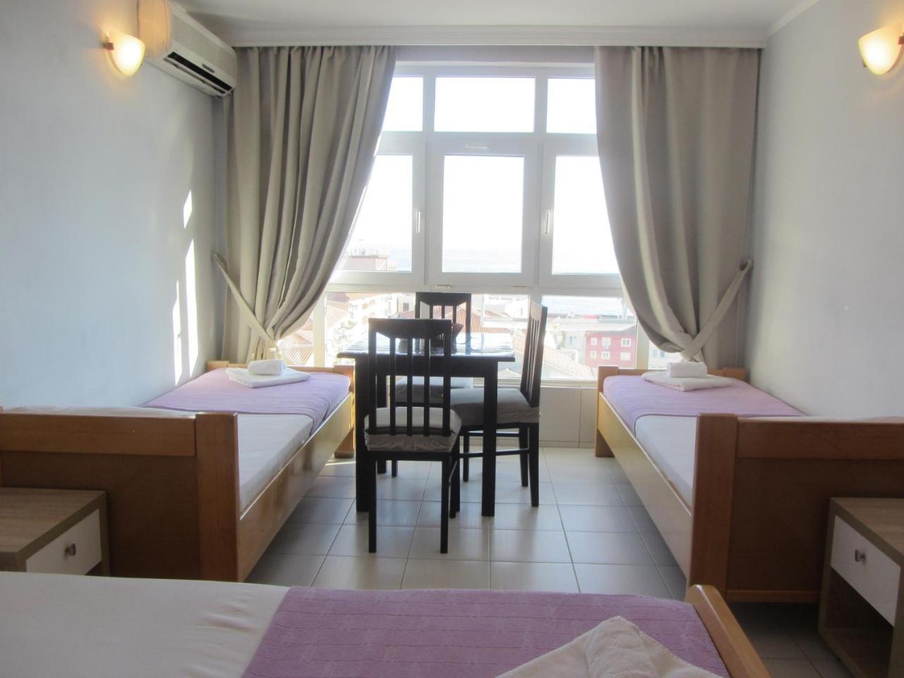 Cernogoriya Voyage Apartment Рафаиловичи Екстериор снимка